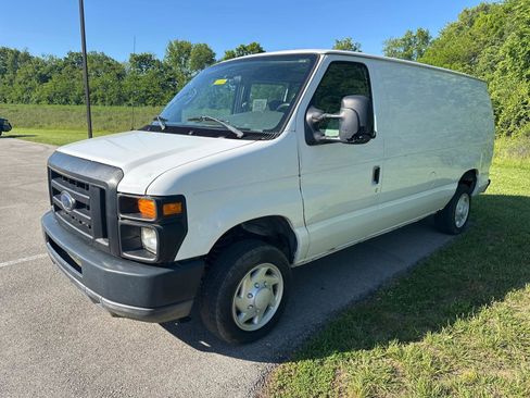 Used 2008 Ford E-150 and Econoline 150 RWD image 12