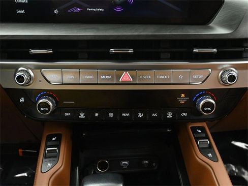 Used 2023 Kia Telluride EX X-Line image 35