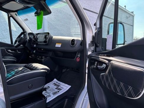 New 2024 Mercedes-Benz Sprinter 3500 image 18