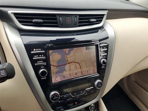 Used 2019 Nissan Murano Platinum image 20