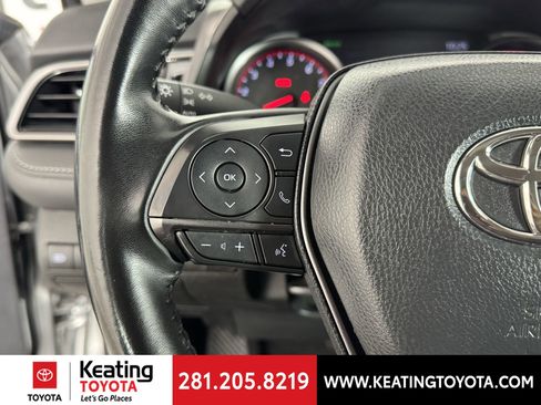 Used 2024 Toyota Camry XSE image 25