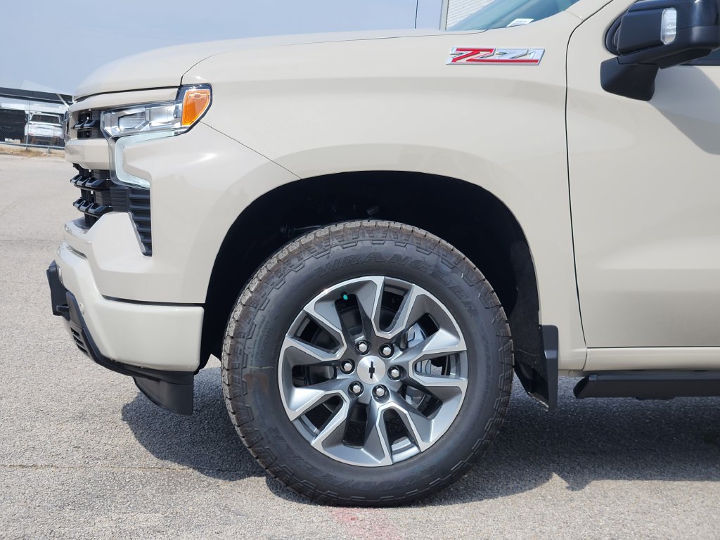 New 2026 Chevrolet Silverado 1500 RST AWD/4WD image 5