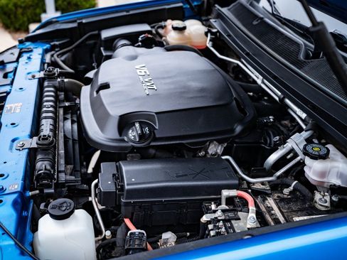 Used 2021 Chevrolet Colorado W/T w/ Custom Special Edition image 37