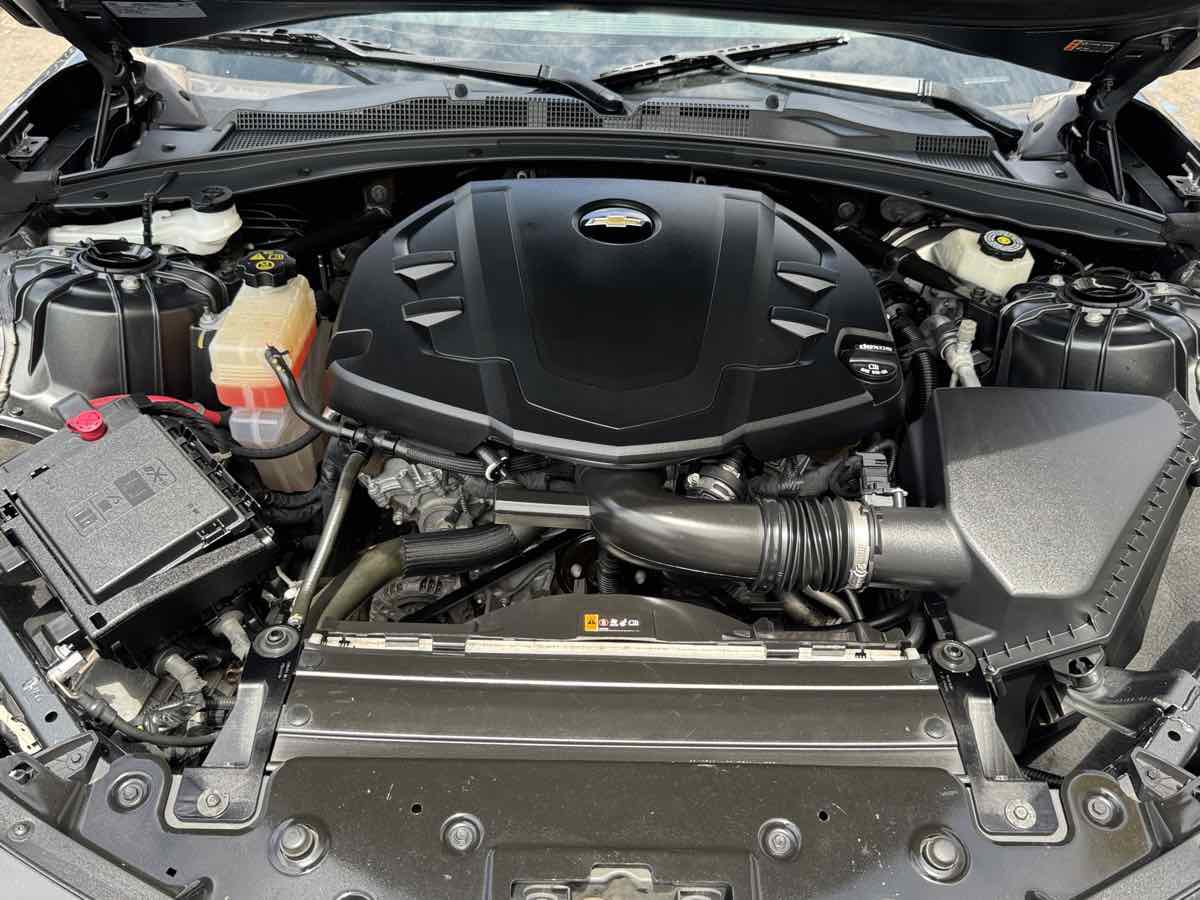 Used 2017 Chevrolet Camaro LT w/ RS Package RWD image 8
