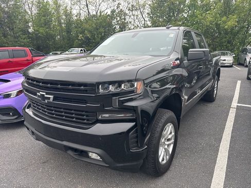 Used 2020 Chevrolet Silverado 1500 RST AWD/4WD image 2