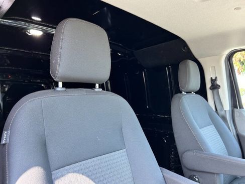 Used 2021 Ford Transit 150 Low Roof image 10