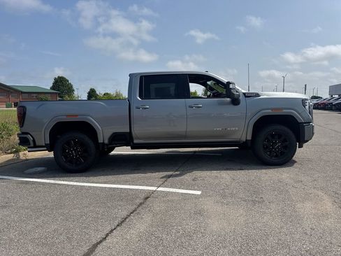 New 2026 GMC Sierra 2500 AT4 w/ AT4 Premium Plus Package AWD/4WD image 6