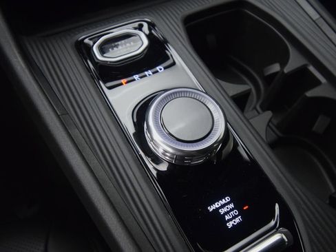 New 2026 Jeep Cherokee Limited AWD/4WD image 37