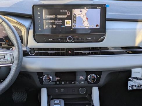 New 2025 Mitsubishi Outlander SE image 20