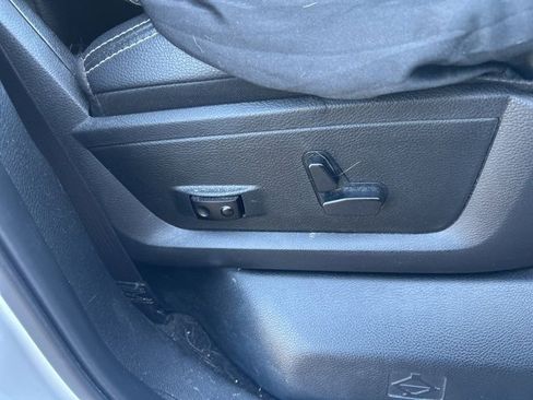 Used 2017 RAM 2500 Power Wagon w/ Leather & Luxury Group image 6