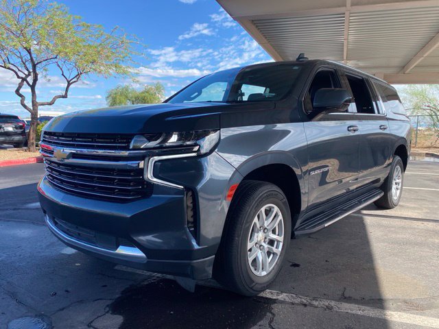 Used 2021 Chevrolet Suburban LT RWD image 1