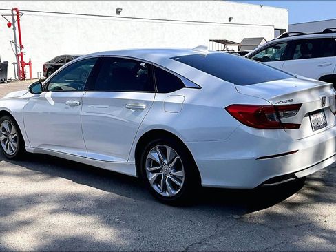 Used 2020 Honda Accord LX image 6