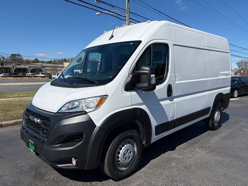 Used 2025 RAM ProMaster 2500 w/ Safety Group image 2