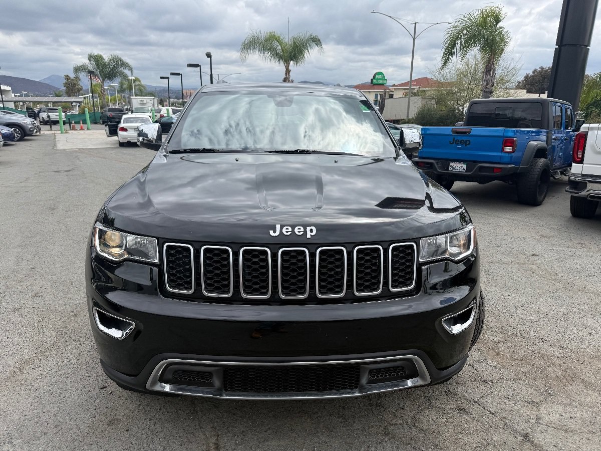 Used 2021 Jeep Grand Cherokee Limited AWD/4WD image 2