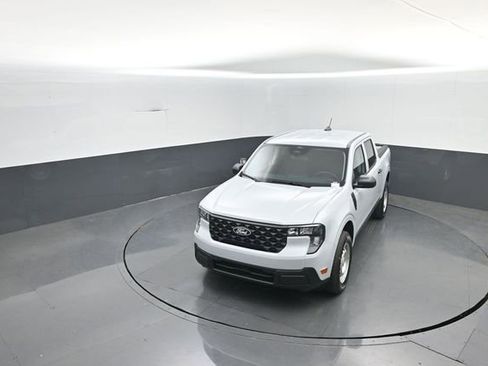 New 2026 Ford Maverick XL FWD image 18
