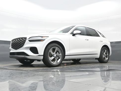 New 2026 Genesis GV70 2.5T Select image 13