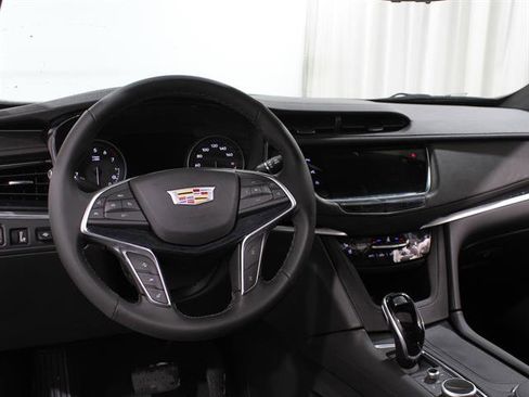 New 2026 Cadillac XT5 Premium Luxury w/ Driver Assist Package image 6