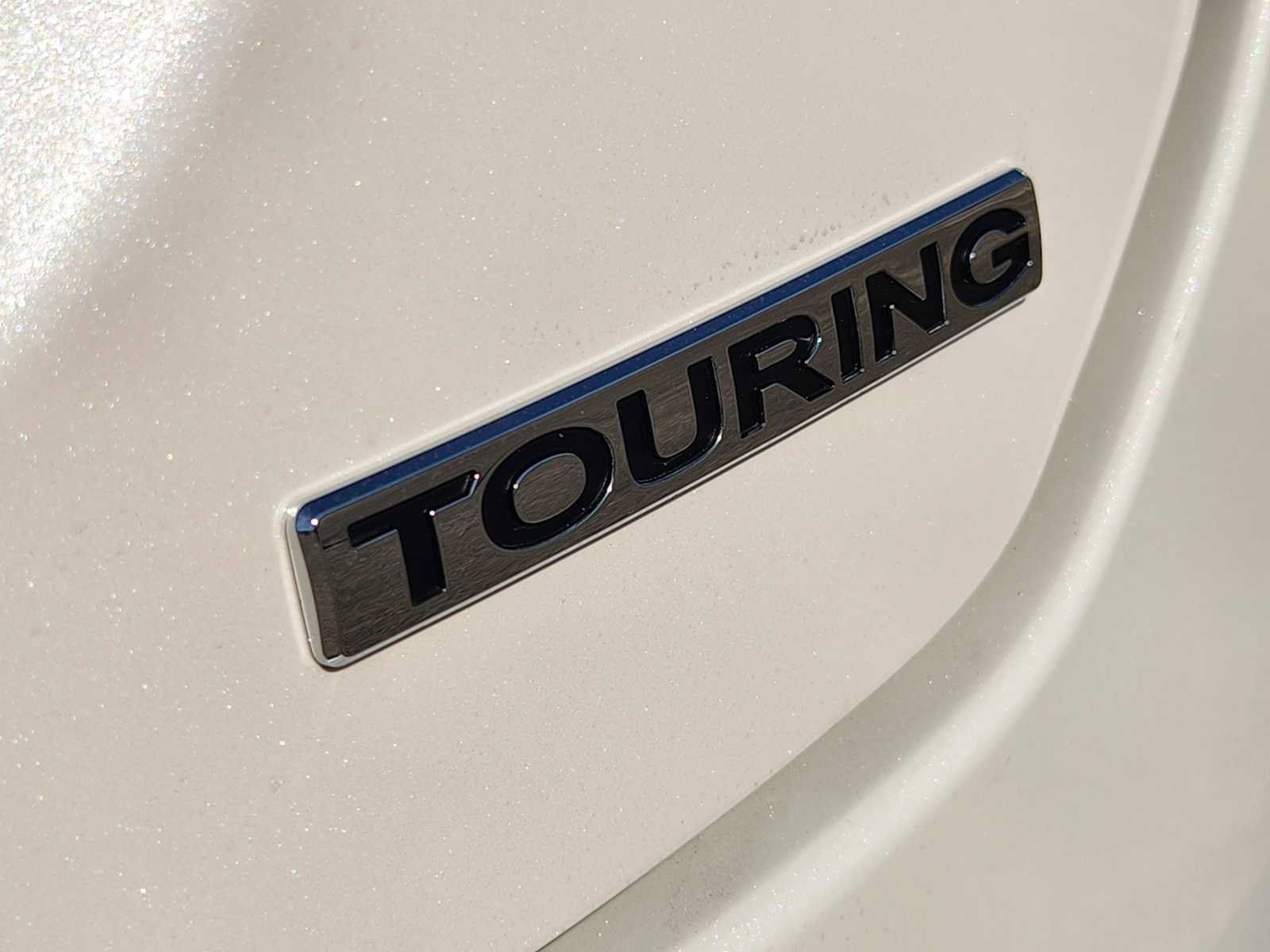 New 2026 Honda Pilot Touring image 8