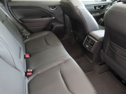 New 2026 Subaru Forester Limited AWD/4WD image 26