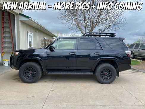 Used 2019 Toyota 4Runner TRD Pro image 2