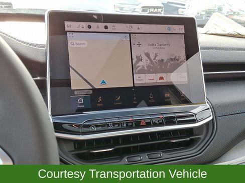 New 2025 Jeep Compass Limited w/ High Altitude Package image 19