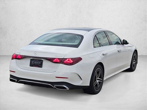 New 2026 Mercedes-Benz E 450 4MATIC Sedan image 5