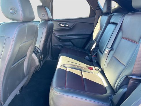Used 2021 Chevrolet Blazer RS w/ Enhanced Convenience Package image 24