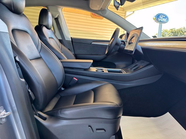 Used 2025 Tesla Model Y Long Range AWD/4WD image 22
