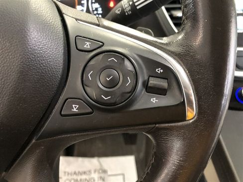 Used 2017 Buick LaCrosse Essence image 11