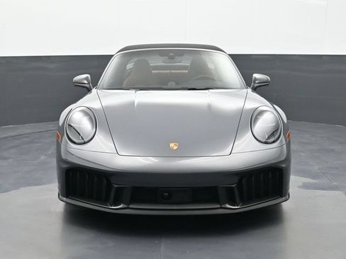 Certified 2026 Porsche 911 Targa 4 GTS AWD/4WD image 21