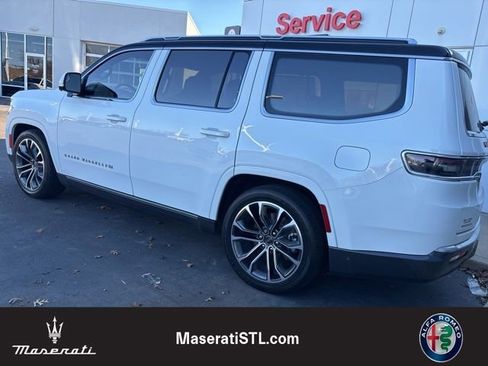 Used 2022 Jeep Grand Wagoneer Series III image 6