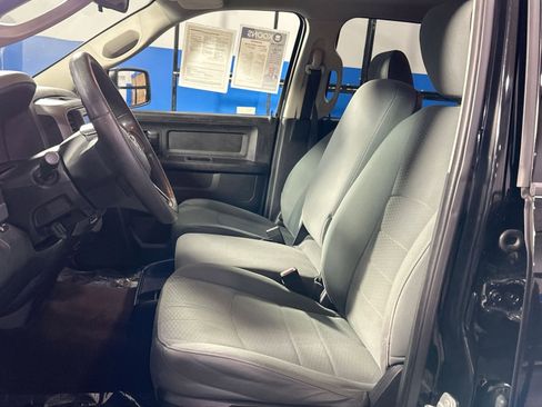 Used 2015 RAM 1500 Express image 13