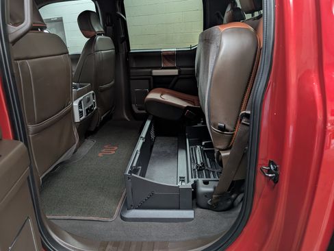 Used 2022 Ford F350 King Ranch w/ Chrome Package image 11