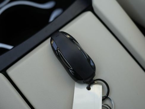 Used 2018 Tesla Model S 100D image 68