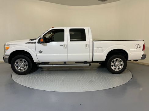 Used 2016 Ford F250 Lariat w/ Chrome Package image 2