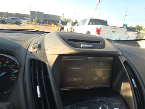 Used 2014 Ford Escape SE w/ Equipment Group 201A image 13