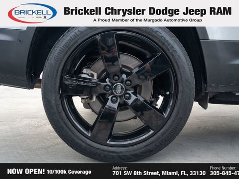 Used 2023 Land Rover Defender 130 SE image 36