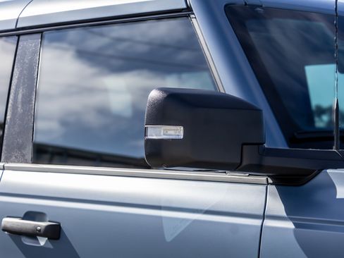 New 2025 Ford Bronco Badlands image 12