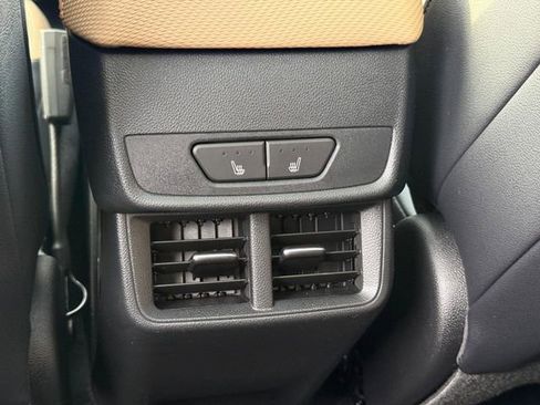 New 2026 Chevrolet Equinox ACTIV w/ Convenience Package III FWD image 7