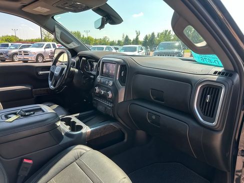 Used 2019 GMC Sierra 1500 Denali w/ Denali Ultimate Package AWD/4WD image 31