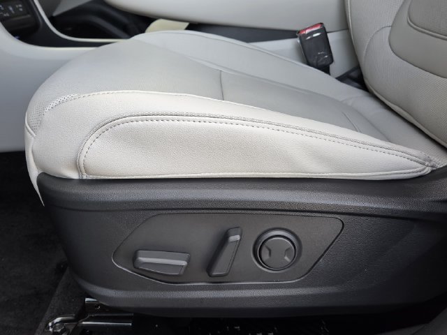 New 2026 Hyundai Tucson Limited FWD image 25