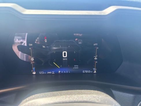 Used 2023 Chevrolet Colorado Trail Boss w/ Safety Package AWD/4WD image 14