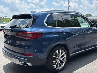 Used 2021 BMW X5 xDrive45e w/ Premium Package AWD/4WD video 3