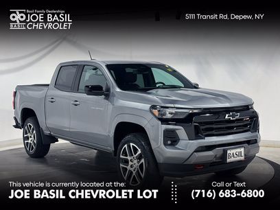 Used 2024 Chevrolet Colorado Z71 w/ Z71 Convenience Package 2