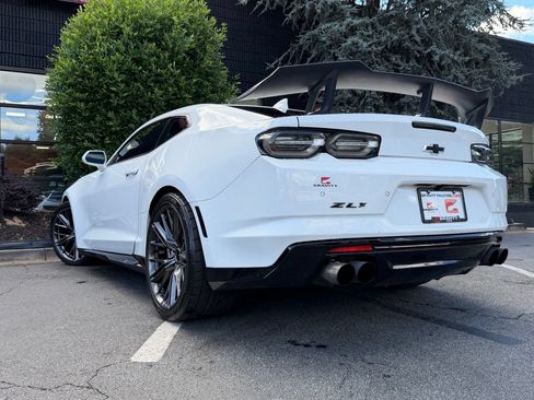 Used 2019 Chevrolet Camaro ZL1 RWD image 20
