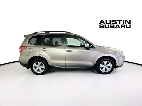 Used 2014 Subaru Forester 2.5i Limited AWD/4WD image 8