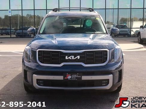 Certified 2023 Kia Telluride SX Prestige AWD/4WD image 2