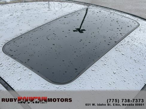 Used 2011 INFINITI EX35 Journey w/ Premium Pkg image 28