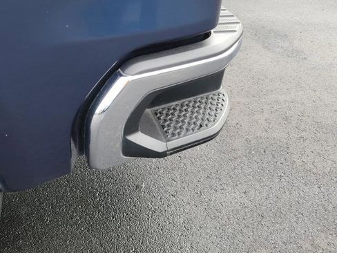 Certified 2022 GMC Sierra 1500 SLT w/ SLT Convenience Package image 9