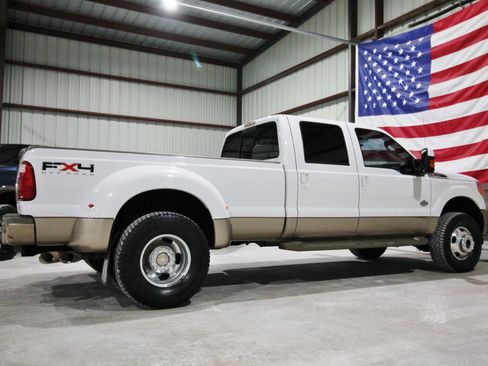 Used 2011 Ford F350 King Ranch image 13